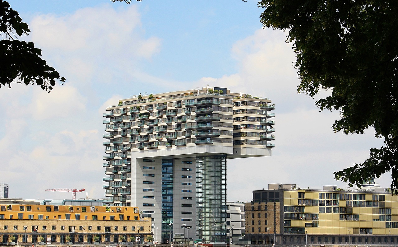 太湖最新楼盘，现代居住新标杆探索